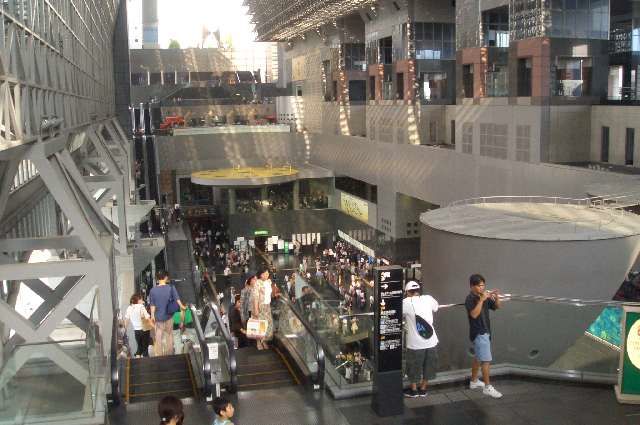 08_Kyoto_station