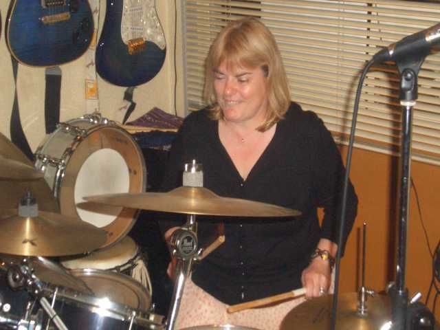 021_drummer.JPG