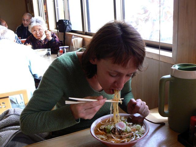 0262 Mitto Nikko Aizu Marjolein op bezoek - 00077