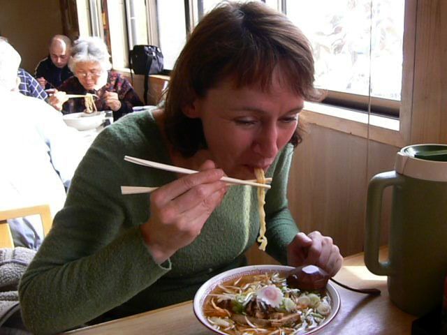 0262 Mitto Nikko Aizu Marjolein op bezoek - 00078